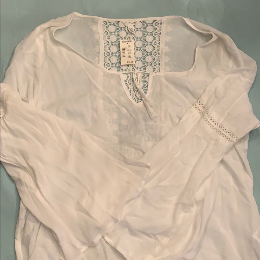 Aeropostale White top